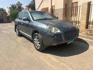 بورش كايين اس 2004 رمادي مستعملة للبيع