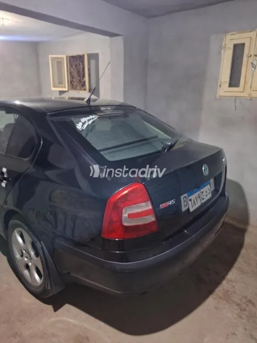 سكودا اوكتافيا A5 2008 أسود مستعملة للبيع - 1