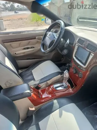 بريليانس جالينا 2006 فضي مستعملة للبيع