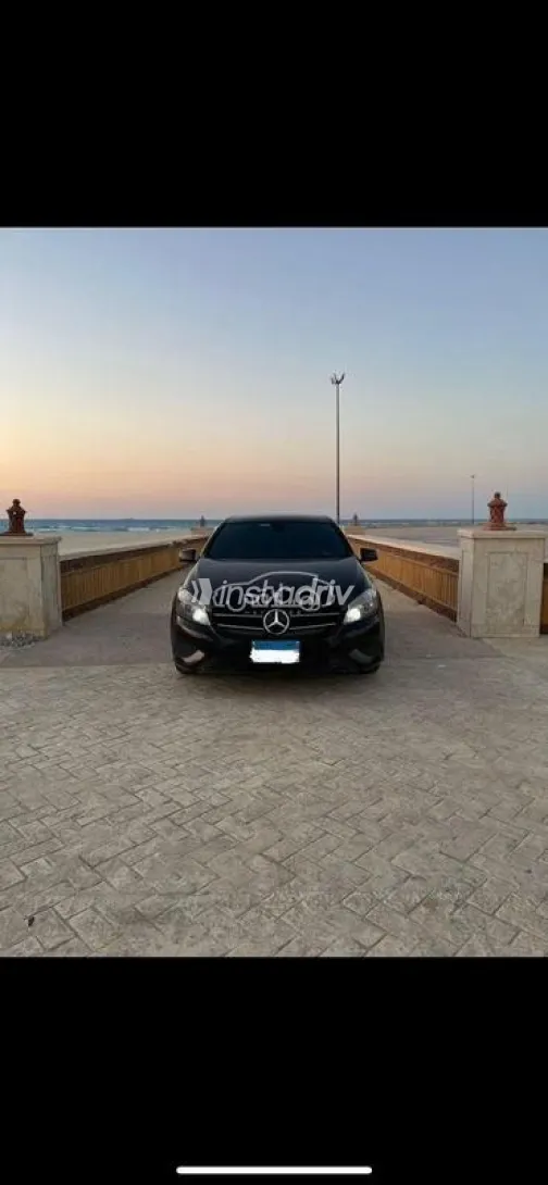 مرسيدس A 200 2013 أسود مستعملة للبيع - 2