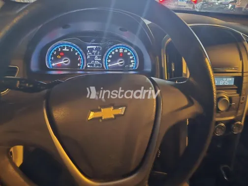 شيفروليه أوبترا 2021 أبيض مستعملة للبيع - 1