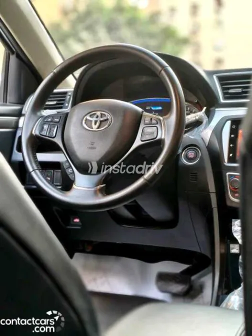 تويوتا بيلتا 2022 أبيض مستعملة للبيع - 3