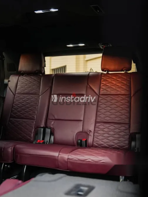 كاديلاك اسكاليد 2026 أسود جديدة للبيع - 8