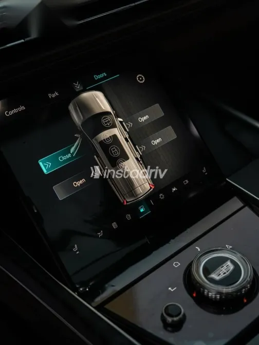 كاديلاك اسكاليد 2026 أسود جديدة للبيع - 9