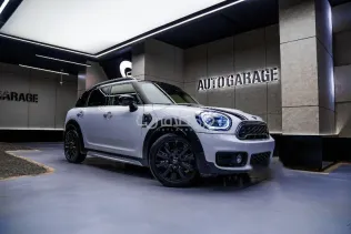 مينى كانترمان اس 2020 أبيض مستعملة للبيع