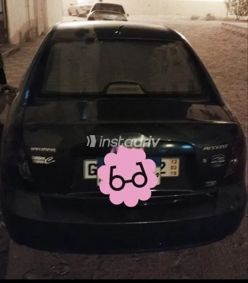 هيونداي اكسنت 2008 رمادي غامق مستعملة للبيع - 2