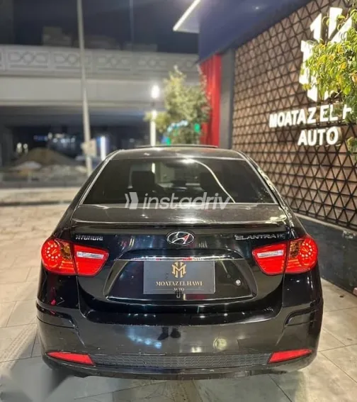 Hyundai Elantra 2020 Black Used for Sale - 3