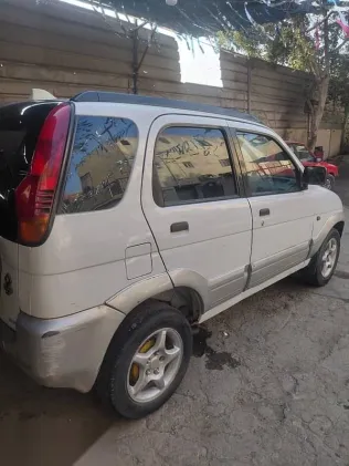 دايهاتسو تيريوس 1999 أبيض مستعملة للبيع