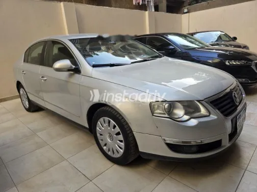 فولكس فاغن باسات 2011 فضي مستعملة للبيع - 3