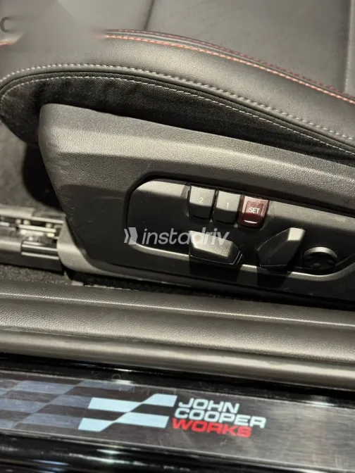 Mini Cooper 2025 White Used for Sale - 6