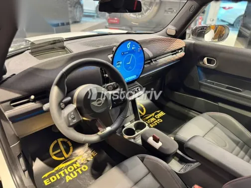Mini Cooper 2025 White Used for Sale - 7