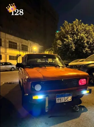 فيات 128 1976 برتقالي مستعملة للبيع