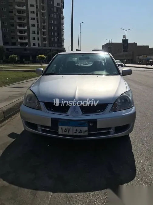 ميتسوبيشي لانسر 2007 فضي مستعملة للبيع - 2