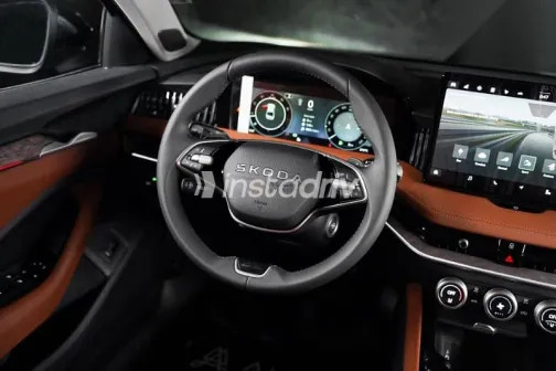 سكودا سوبيرب 2026 فضي جديدة للبيع - 8