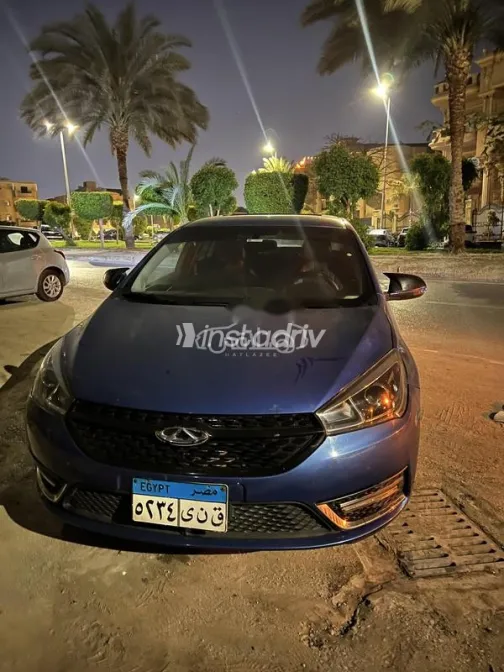 شيرى اريزو 5 2022 أبيض مستعملة للبيع - 1