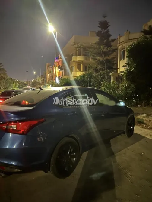 شيرى اريزو 5 2022 أبيض مستعملة للبيع - 2