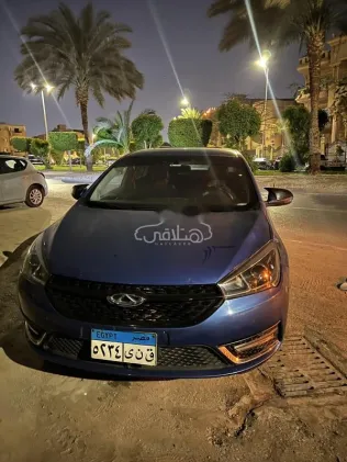 شيرى اريزو 5 2022 أبيض مستعملة للبيع