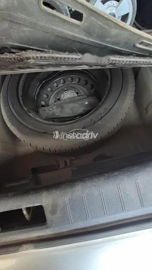 نيسان سنترا 2018 أبيض مستعملة للبيع - 1