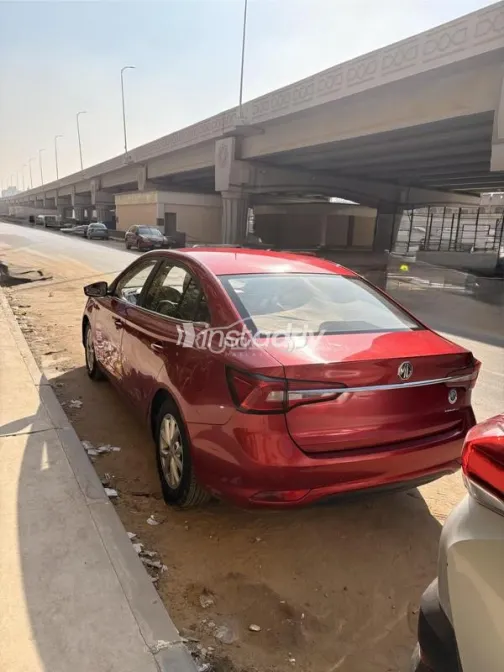 ام جى 5 2021 أبيض مستعملة للبيع - 1