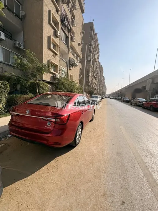 ام جى 5 2021 أبيض مستعملة للبيع - 5