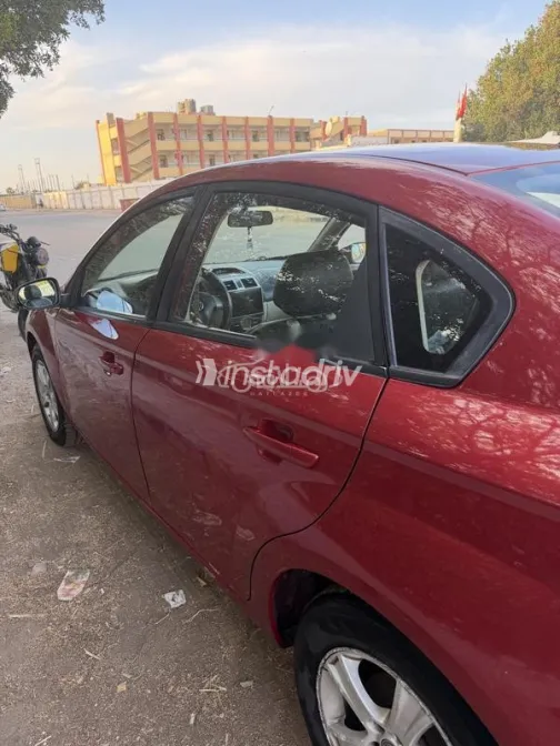 بريليانس FSV 2013 أحمر مستعملة للبيع - 5