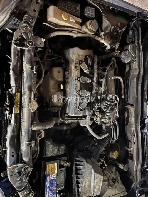 نيسان صنى 2011 أبيض مستعملة للبيع - 5