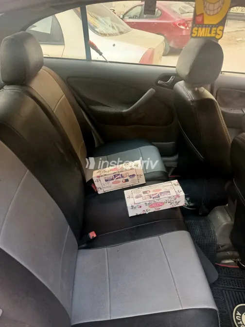 سكودا اوكتافيا 2000 أبيض مستعملة للبيع - 2