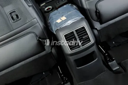 كيا سبورتاج 2025 أبيض جديدة للبيع - 5