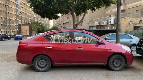 Nissan Sunny 2014 Red Used for Sale - 1