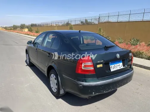 سكودا اوكتافيا 2005 أخضر مستعملة للبيع - 3