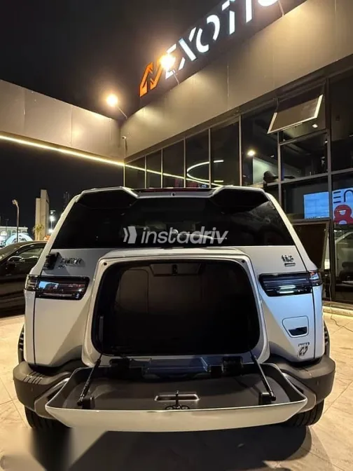 بى واى دى‬ ليوبارد 5 2025 أزرق غامق جديدة للبيع - 1