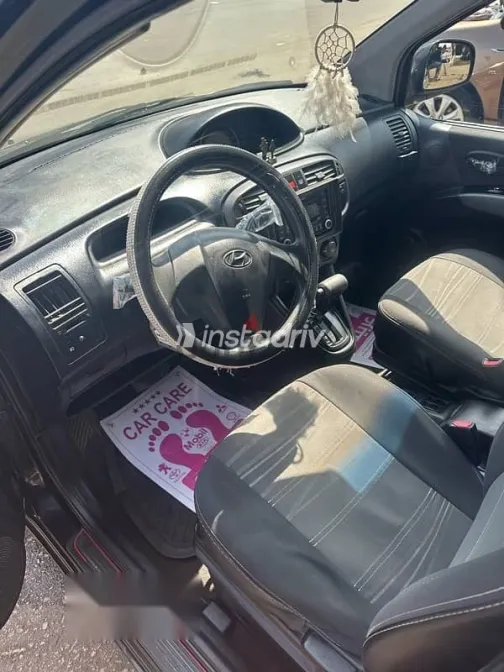 هيونداي ماتريكس 2010 أسود مستعملة للبيع - 8