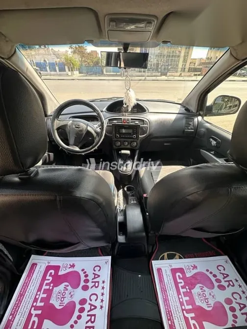 هيونداي ماتريكس 2010 أسود مستعملة للبيع - 9