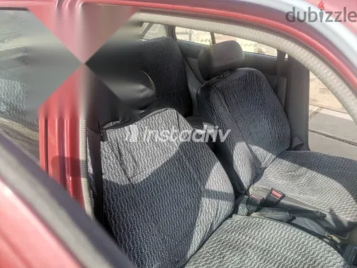 هوندا سيفك 1983 أحمر مستعملة للبيع - 5