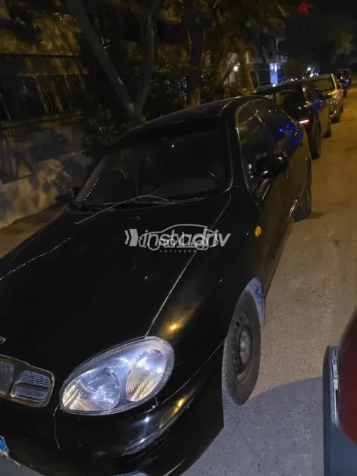 دايو لانوس 2001 أسود مستعملة للبيع - 4