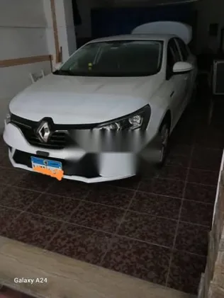 رينو ميجان 2021 أبيض مستعملة للبيع