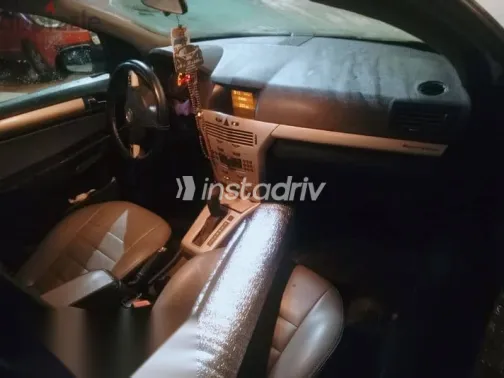 Opel Astra 2008 Black Used for Sale - 4