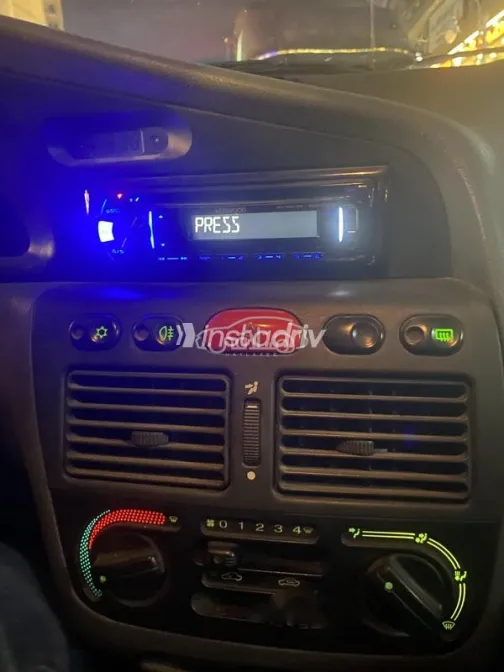 فيات سينا 2001 فضي مستعملة للبيع - 2