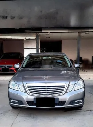 Mercedes E 300 2010 Gray Used for Sale