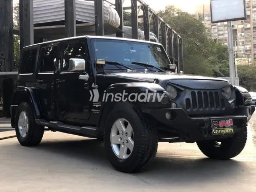جيب رانجلر 2015 أسود مستعملة للبيع - 3
