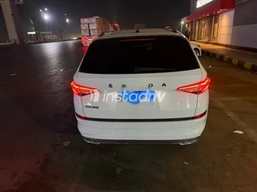 سكودا كودياك 2024 أبيض مستعملة للبيع - 1