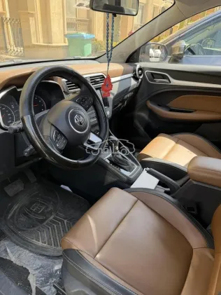 MG ZS 2025 White Used for Sale