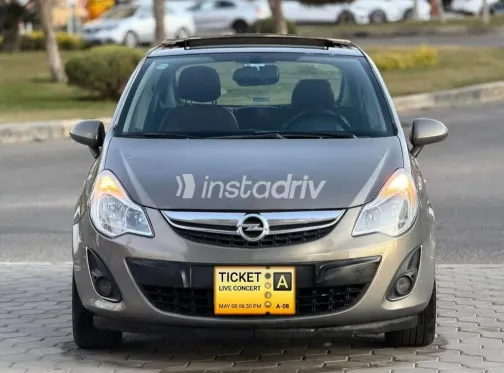 اوبل كورسا 2012 رمادي غامق مستعملة للبيع - 3