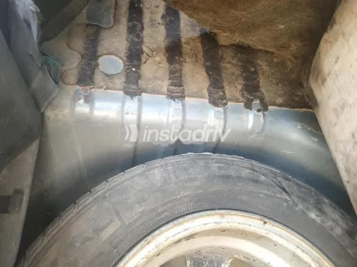 ميتسوبيشي لانسر بومة 2004 سماوي مستعملة للبيع - 5