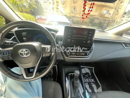 Toyota Corolla 2021 White Used for Sale - 2