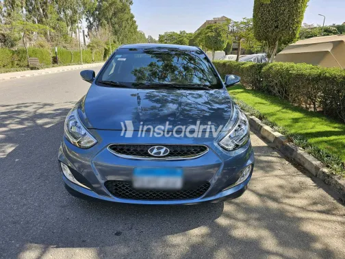 Hyundai Accent RB 2024 White Used for Sale - 1