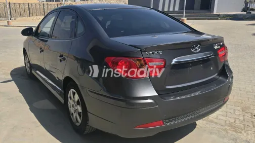 Hyundai Elantra HD 2021 White Used for Sale - 9