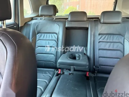 فولكس فاغن تيجون 2020 فضي مستعملة للبيع - 6