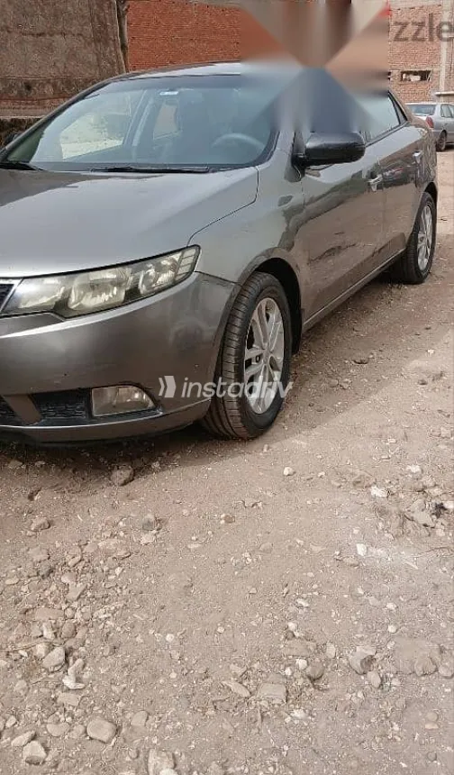 كيا سيراتو 2011 رمادي مستعملة للبيع - 3