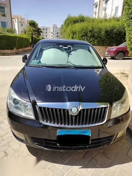 سكودا فانتازيا 2012 أسود مستعملة للبيع - 1